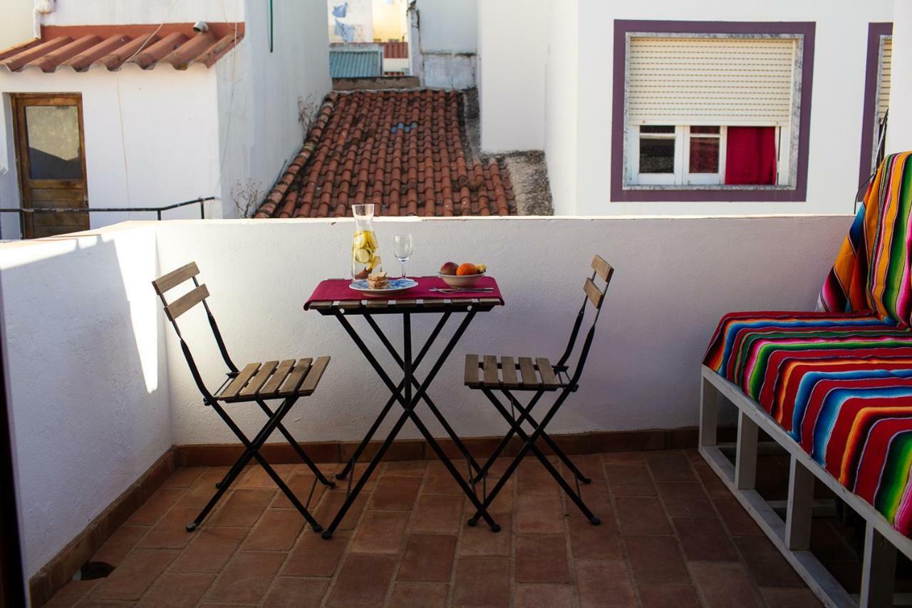 Typical Fishing Village In Historic Center I Portimão Kültér fotó